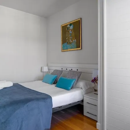 Seaside Escape In Gros Full Apt Free Park דירה סן סבסטיאן