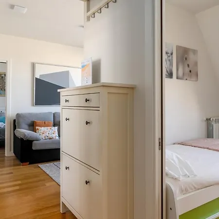 Seaside Escape In Gros Full Apt Free Park * San Sebastián